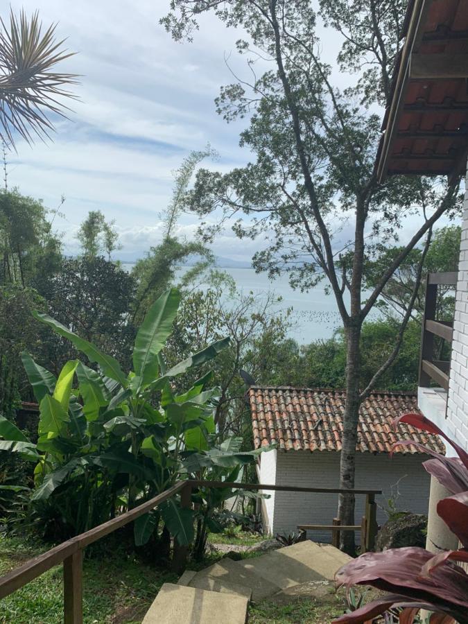 Pensión Dos Ganchos Governador Celso Ramos